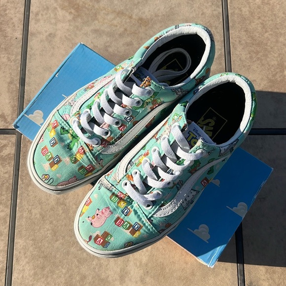 Vans Disney Pixar Toy Story Sneakers - Picture 3 of 8